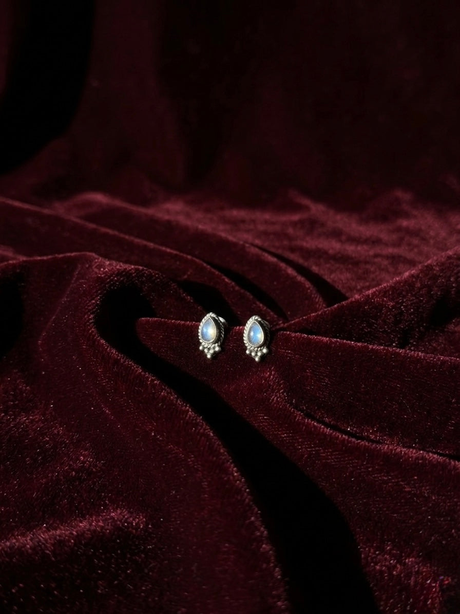 Silver Earstuds