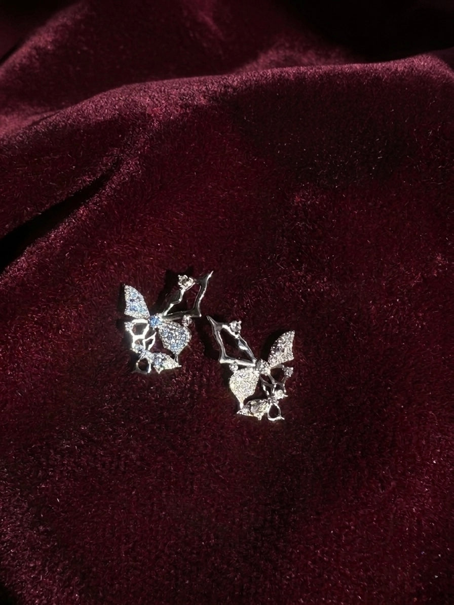 Silver Earstuds